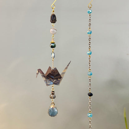 Origami Ornament #2377 - Small Crane with Enamel Shell Charm