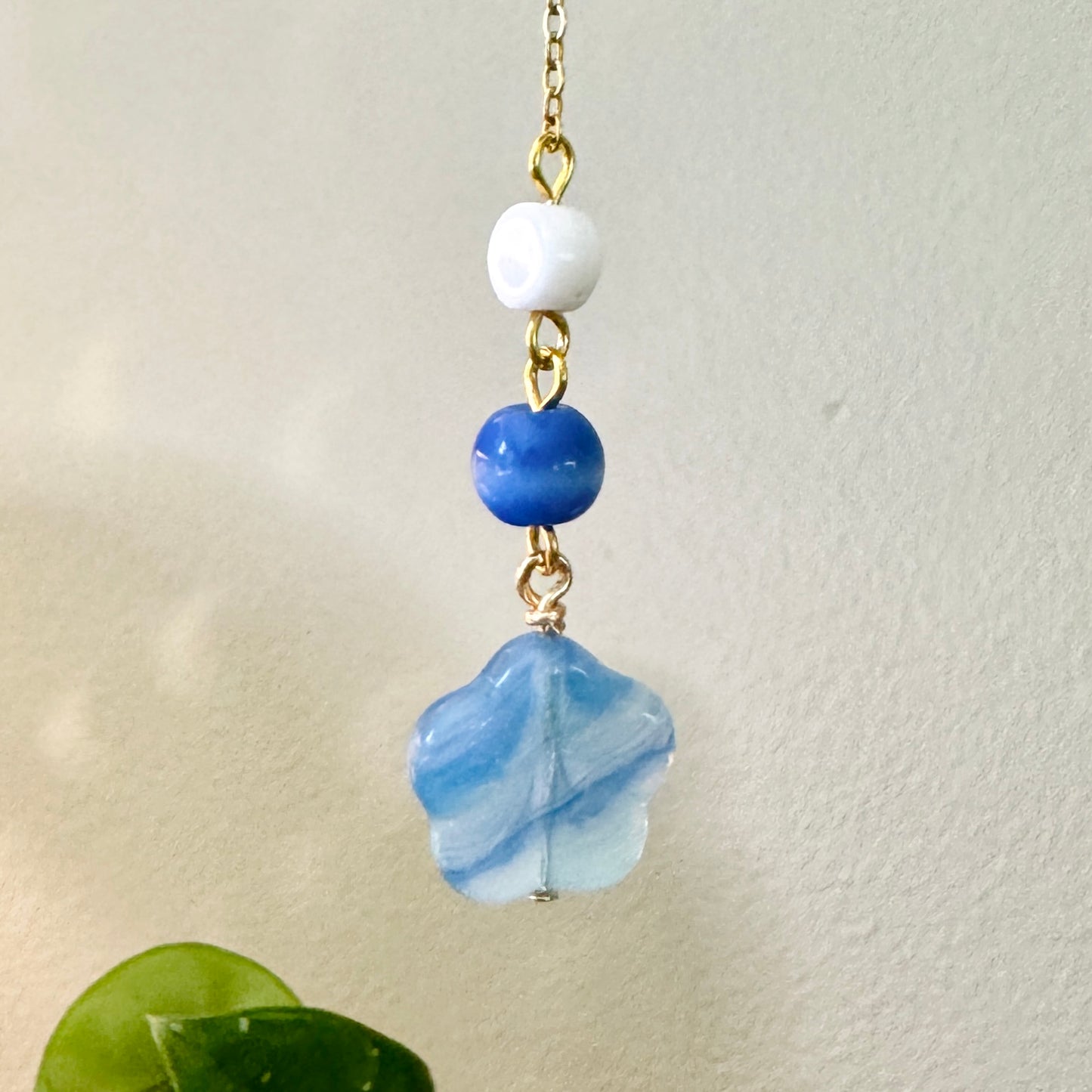 Origami Ornament #2148 - Small Crane with Glass Flower Bead
